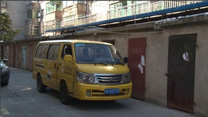 不落单的双十一 上海苏宁为父母送上暖心快递